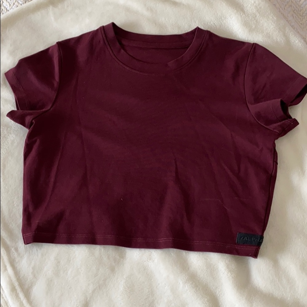 Alphalete Luxe Crop Top - XS Merlot
